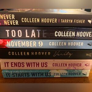 6 Colleen Hoover book bundle.